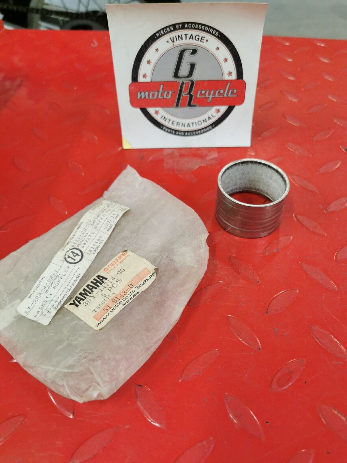 NOS YAMAHAGASKET MUFFLER 36Y-14714-00-00 SUPERSEDED BY 3XW-14714-00-00Y52
