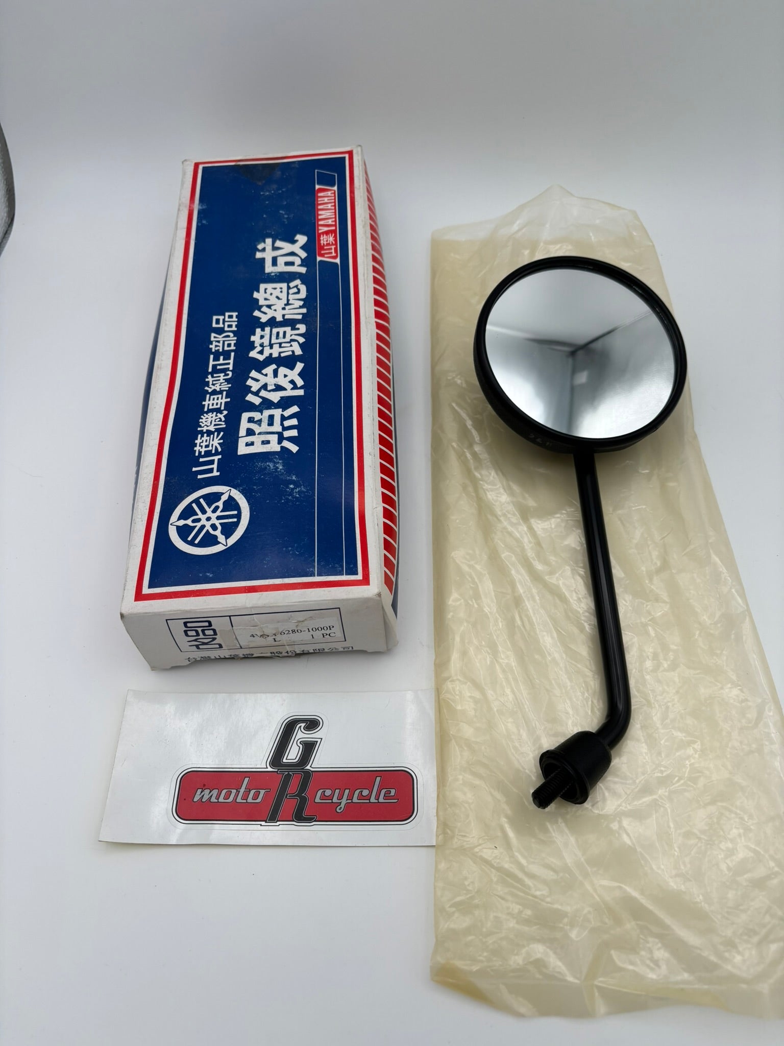 YAMAHA MIRROR 4VP-F6280-10-00 Y271