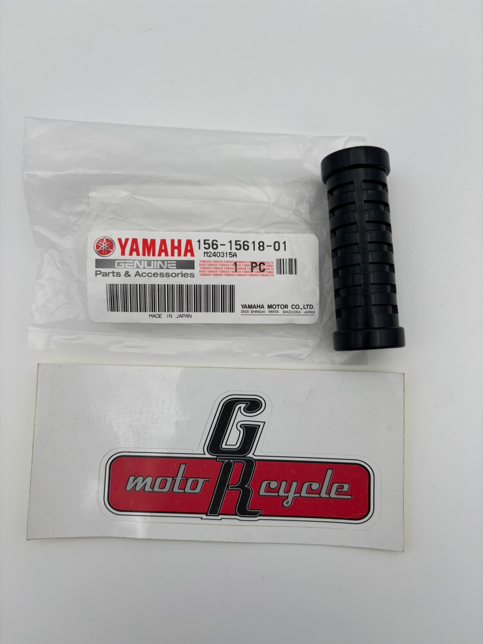 YAMAHA KICK LEVER COVER (SUB 156-15618-00-00 ) 156-15618-01-00 Y66