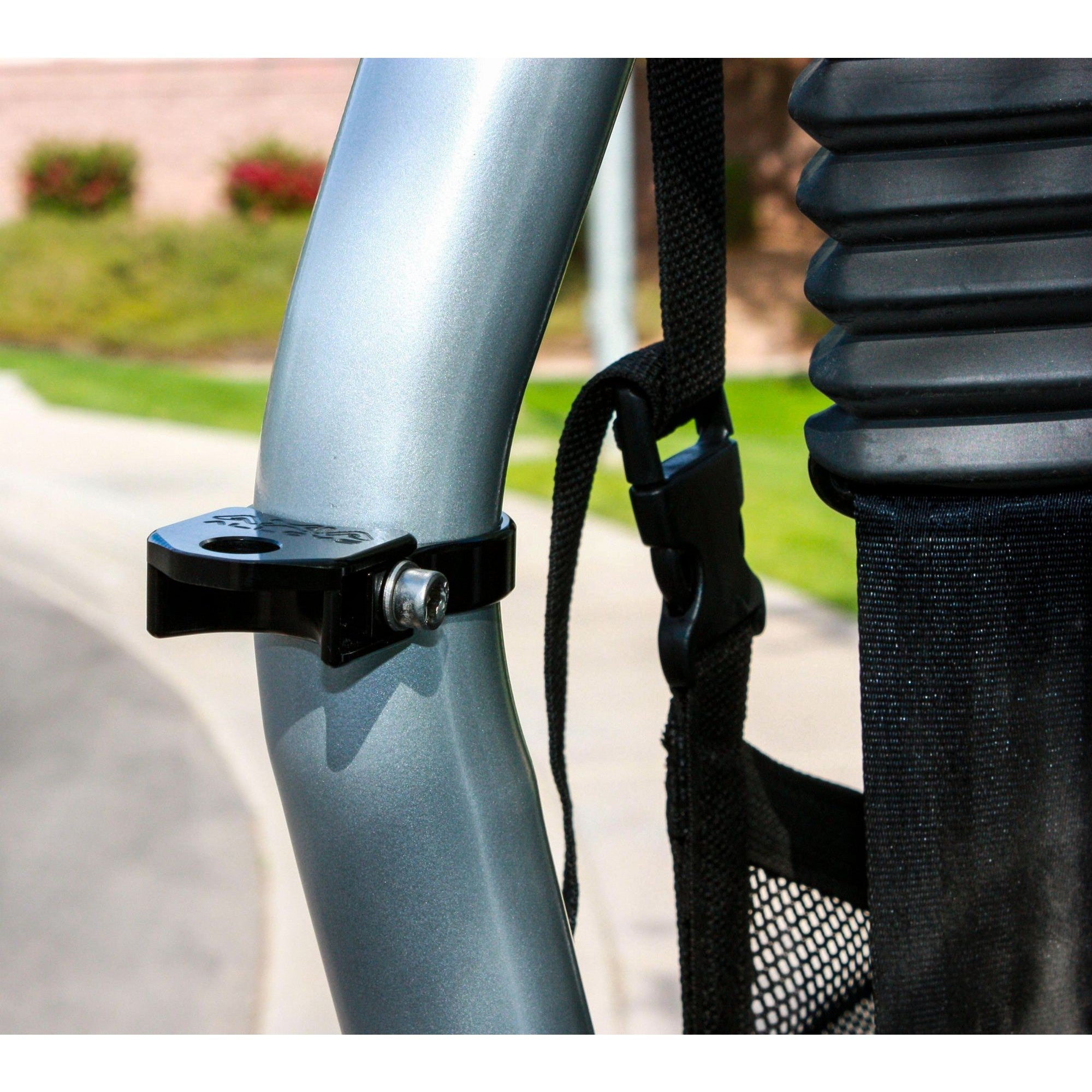 AXIA VERTICAL WHIP MOUNT .5" BLACK 1 CLAMP NEEDED - 12-9195