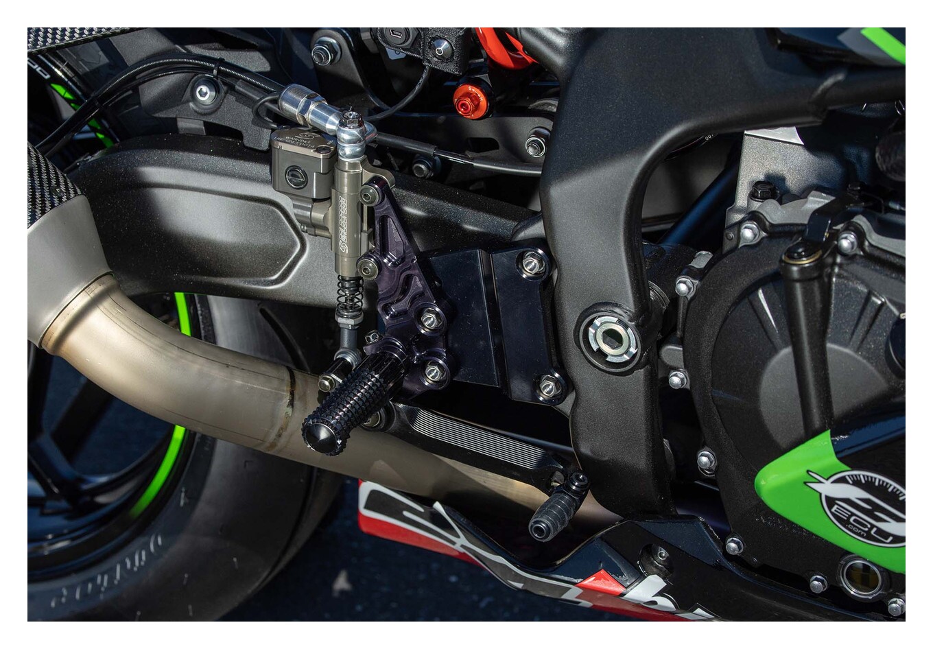 Graves Rearsets Kawasaki Ninja ZX-4R / ZX-4RR 2023-2026
