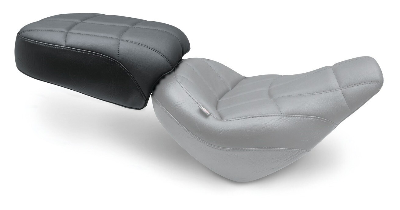 Mustang Standard Touring Cube Stitch Passenger Seat For Harley Softail Street Bob 2018-2026