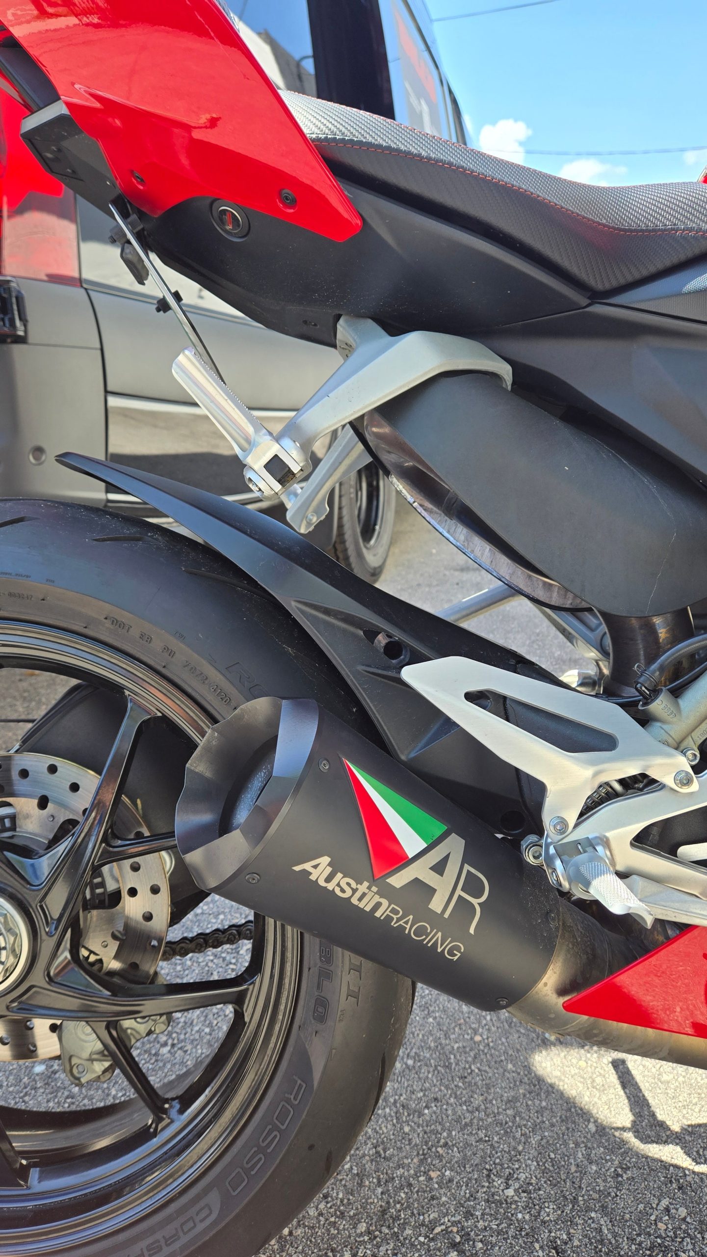 Austin RacingV3 Slip On 2020 - 2024 PANIGALE V2 DE-CAT RACE EXHAUST SYSTEMAUR4-V3